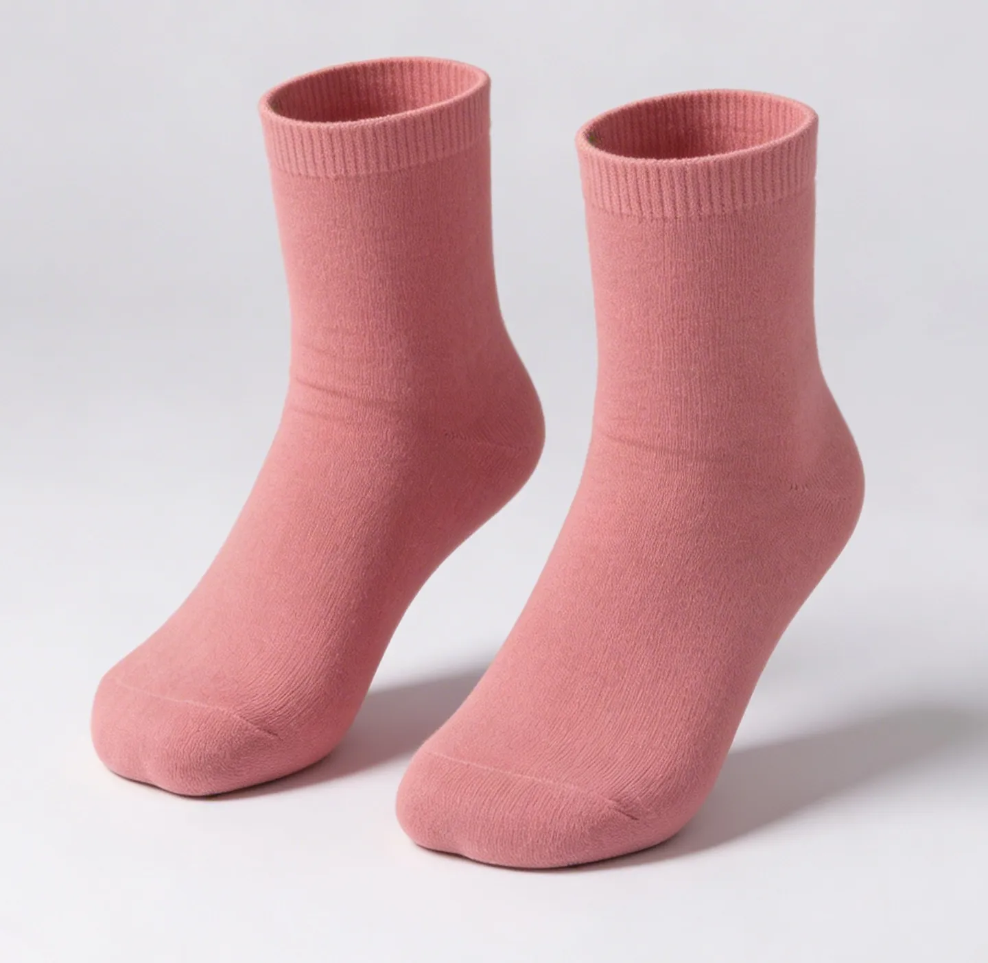 Skarpetki gratis do zamówienia w przedsprzedaży